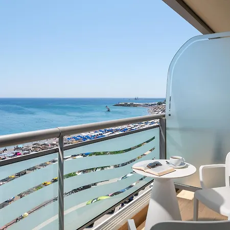Hotell Mediterranean