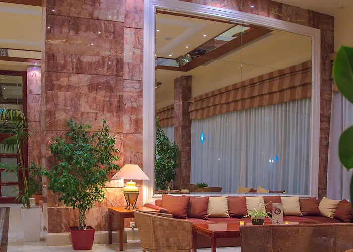 Отель Mediterranean