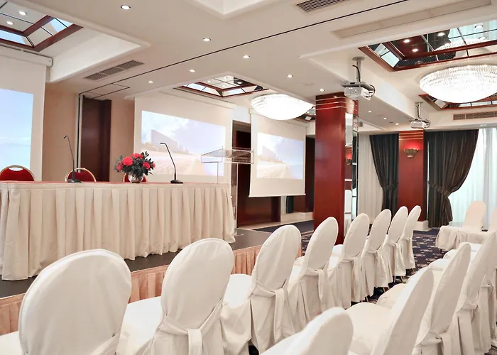 Отель Mediterranean