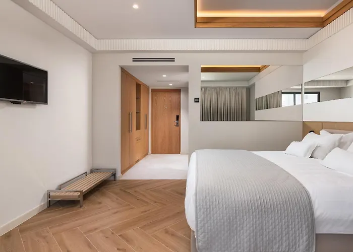 Mediterranean Hotel 5*